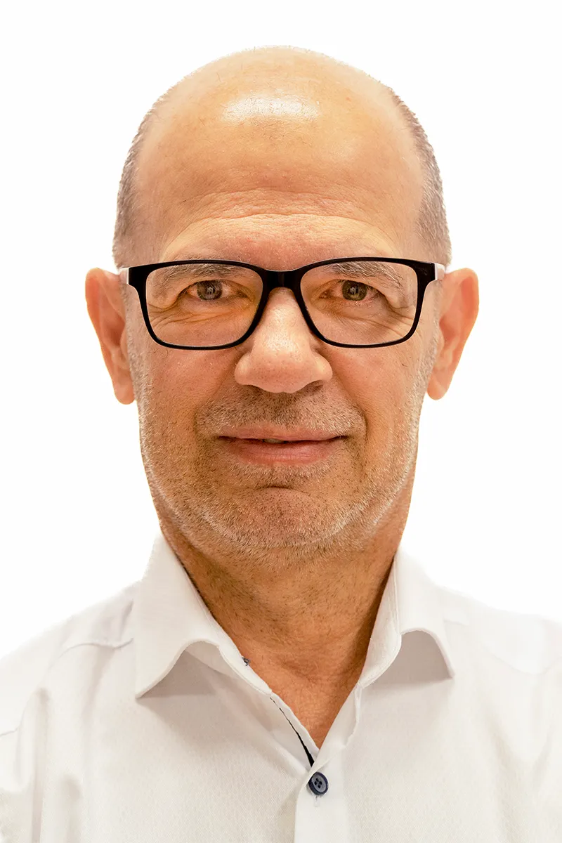 Dr. Robert Zöhrer