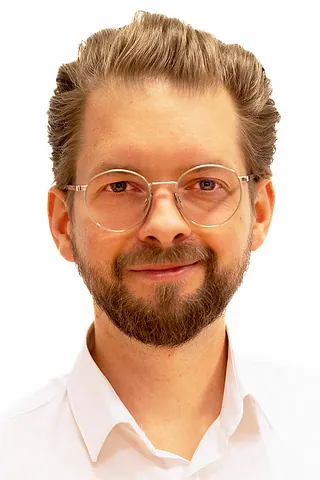 Dr. Jakob Steiner